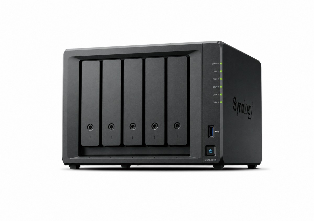 NAS DS1525neo+ 5x0HDD 2,2Ghz 1x4GB DDR4 2x2,5GbE 3Y